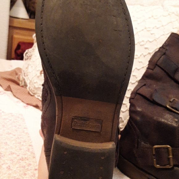 Sold!! - Picture 5 of 5